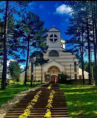 Храм Светог Преображења Господњег на Златибору