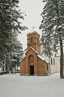 Храм Архангела Гаврила Чајетина
