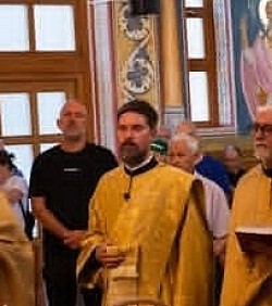 Ђакон Ненад Срећковић